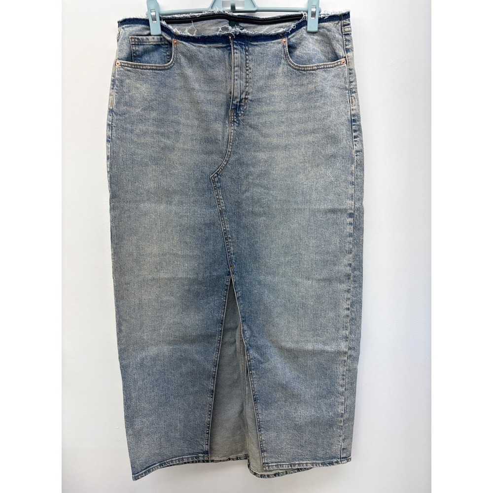Wild Fable Denim Skirt Women's Size 12 Blue Wash Distressed Frayed Hem Slit Fron